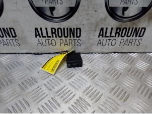 Used Height control switch Peugeot 208 I (CA/CC/CK/CL) Price € 20,00 Margin scheme offered by AllroundCarParts