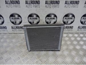 Usados Radiador de aire acondicionado Fiat 500 (312) Precio € 50,00 Norma de margen ofrecido por AllroundCarParts