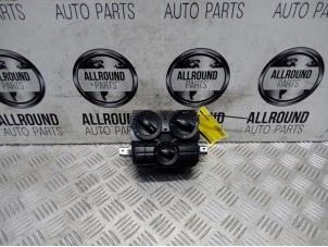 Used Heater control panel Mercedes Vito (639.7) Price € 35,00 Margin scheme offered by AllroundCarParts