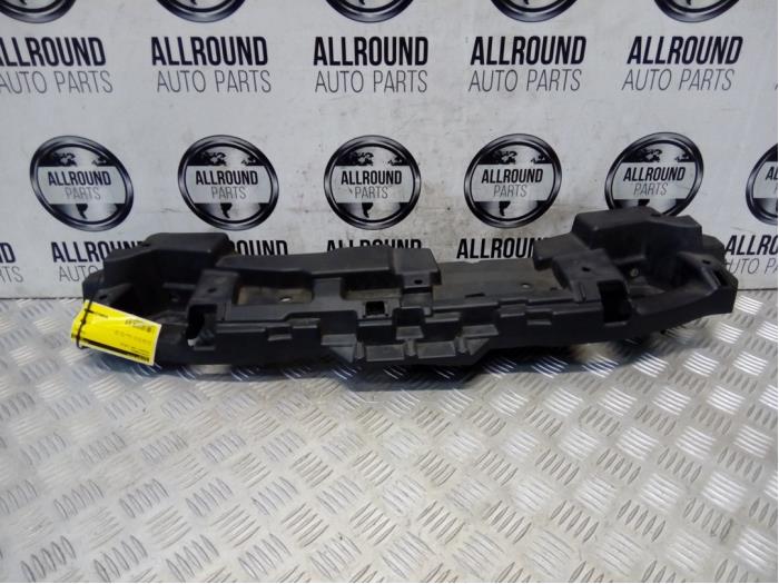 Begagnade Front Peugeot 108 Pris € 90,00 Marginaltabell erbjuds av AllroundCarParts