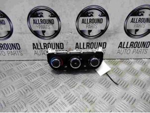 Used Heater control panel Renault Clio IV (5R) Price € 30,00 Margin scheme offered by AllroundCarParts