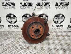 Used Knuckle, front right Renault Clio IV (5R) Price on request offered by AllroundCarParts