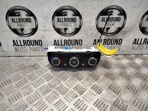 Used Heater control panel Renault Clio IV (5R) Price € 30,00 Margin scheme offered by AllroundCarParts