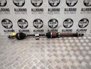 Used Front drive shaft, right Renault Clio IV (5R) 1.5 Energy dCi 90 FAP Price € 50,00 Margin scheme offered by AllroundCarParts