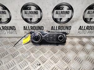 Used Heater control panel Renault Clio IV (5R) Price € 60,00 Margin scheme offered by AllroundCarParts