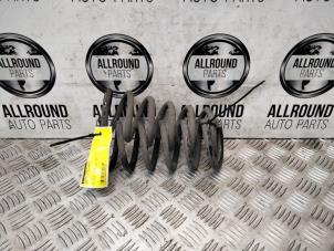 Used Rear coil spring Renault Clio IV (5R) Price € 40,00 Margin scheme offered by AllroundCarParts