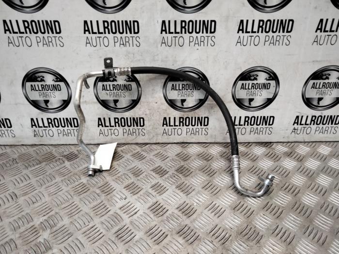 Air conditioning line Renault Captur 924901662R
