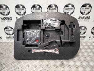 Usagé Kit de réparation pneus Fiat 500/595/695 Prix € 50,00 Règlement à la marge proposé par AllroundCarParts
