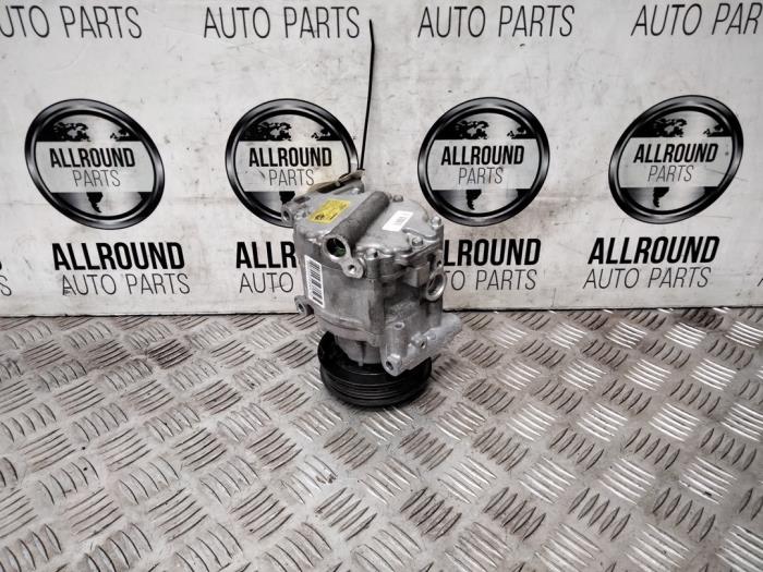 Air conditioning pump from a Abarth 500/595/695  2017