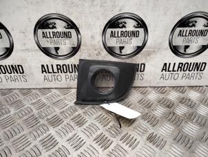 Usagé Plaque de protection feu antibrouillard droit Fiat 500 (312) Prix € 20,00 Règlement à la marge proposé par AllroundCarParts