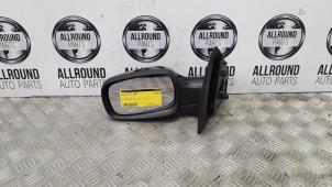 Used Wing mirror, left Renault Clio III (BR/CR) 1.4 16V Price on request offered by AllroundCarParts