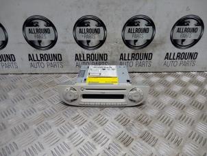 Gebrauchte Radio CD Spieler Fiat 500 (312) Preis € 150,00 Margenregelung angeboten von AllroundCarParts