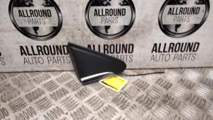 Used Mirror housing, right Renault Clio IV (5R) Price € 20,00 Margin scheme offered by AllroundCarParts