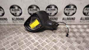 Used Wing mirror, left Renault Clio IV (5R) Price € 40,00 Margin scheme offered by AllroundCarParts