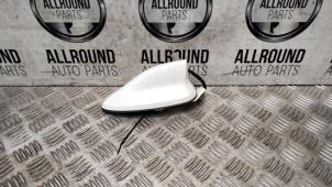 Usagé Antenne Nissan Qashqai (J11) 1.2 12V DIG-T Prix € 50,00 Règlement à la marge proposé par AllroundCarParts