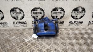 Used Brake caliper set Volkswagen Golf VII (AUA) 1.4 GTE 16V Price € 250,00 Margin scheme offered by AllroundCarParts