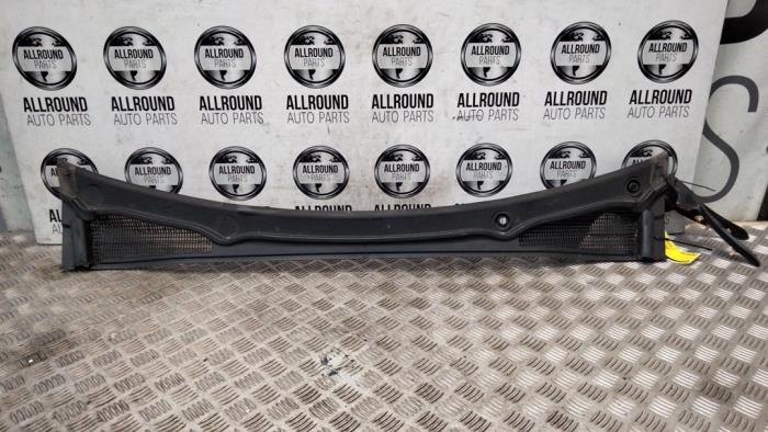 Używane Parawan Renault Clio IV (5R) 0.9 Energy TCE 12V GPL Cena € 25,00 Procedura marży oferowane przez AllroundCarParts