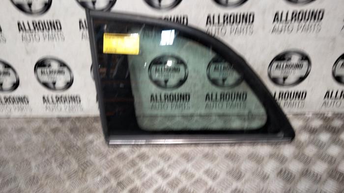 Usados Ventanilla triangular izquierda detrás Fiat 500C (312) 1.2 69 Precio € 40,00 Norma de margen ofrecido por AllroundCarParts