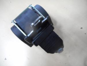 Used Rear seatbelt, left Peugeot 308 (4A/C) 1.4 VTI 16V Price on request offered by AllroundCarParts
