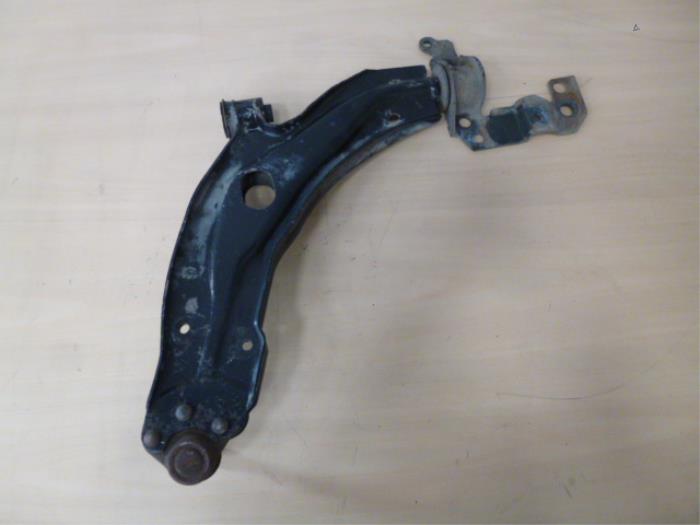 Front lower wishbone, right from a Fiat Doblo (223A/119)  2007