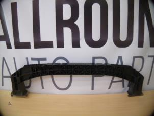 Used Front bumper, central component Peugeot 308 (4A/C) 1.6 HDi 16V Price on request offered by AllroundCarParts