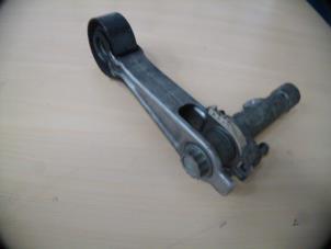 Used V belt tensioner Peugeot 308 Price on request offered by AllroundCarParts