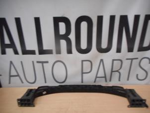 Used Front bumper, central component Peugeot 308 (4A/C) Price on request offered by AllroundCarParts