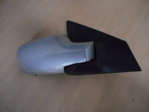 Used Wing mirror, right Renault Megane II Grandtour (KM) Price on request offered by AllroundCarParts