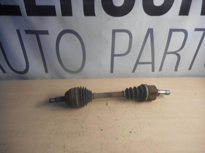 Front drive shaft, left from a Citroën C8 (EA/EB) 2.2 HDi 16V 2005