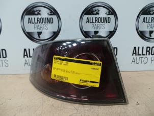 Usados Luz trasera izquierda Seat Ibiza III (6L1) 1.4 16V 100 Precio de solicitud ofrecido por AllroundCarParts