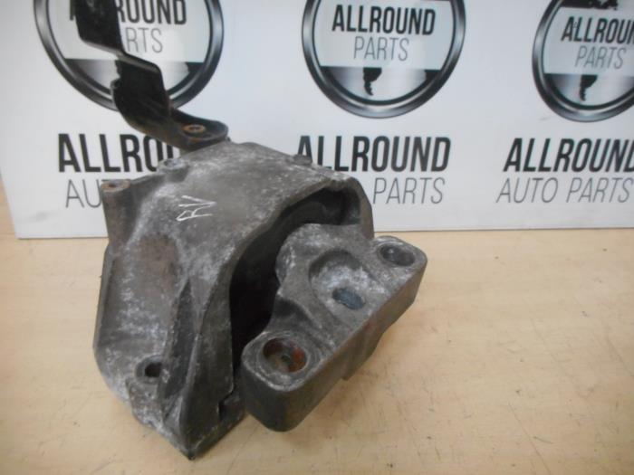Used Engine mount Volkswagen Golf V (1K1) 1.4 FSI 16V Price on request offered by AllroundCarParts