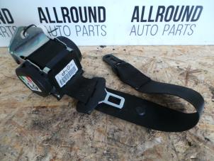 Used Rear seatbelt, right BMW 1 serie (E81) Price on request offered by AllroundCarParts