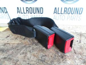Used Rear seatbelt buckle, right BMW 1 serie (E81) Price on request offered by AllroundCarParts