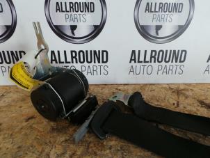 Used Rear seatbelt, right BMW 3 serie (E46/4) 318i 16V Price on request offered by AllroundCarParts