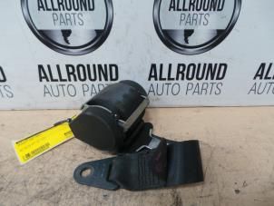 Used Rear seatbelt, left Peugeot 206 CC (2D) 1.6 16V Price on request offered by AllroundCarParts