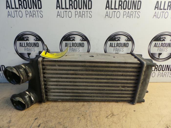 Usados Intercooler Peugeot 307 (3A/C/D) 1.6 HDi 16V Precio de solicitud ofrecido por AllroundCarParts