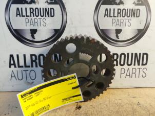 Used Camshaft sprocket Volkswagen Caddy Combi III (2KB,2KJ) 2.0 SDI Price on request offered by AllroundCarParts