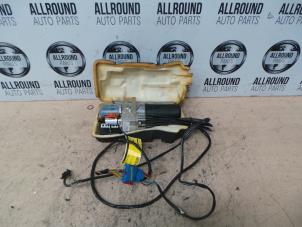 Używane Silnik dachu cabrio Peugeot 307 CC (3B) 2.0 16V Cena na żądanie oferowane przez AllroundCarParts