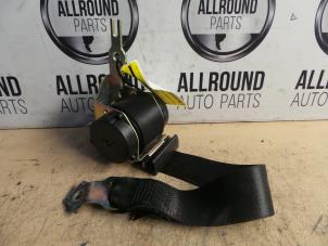 Used Rear seatbelt, right BMW 3 serie (E46/2) 328 Ci 24V Price on request offered by AllroundCarParts