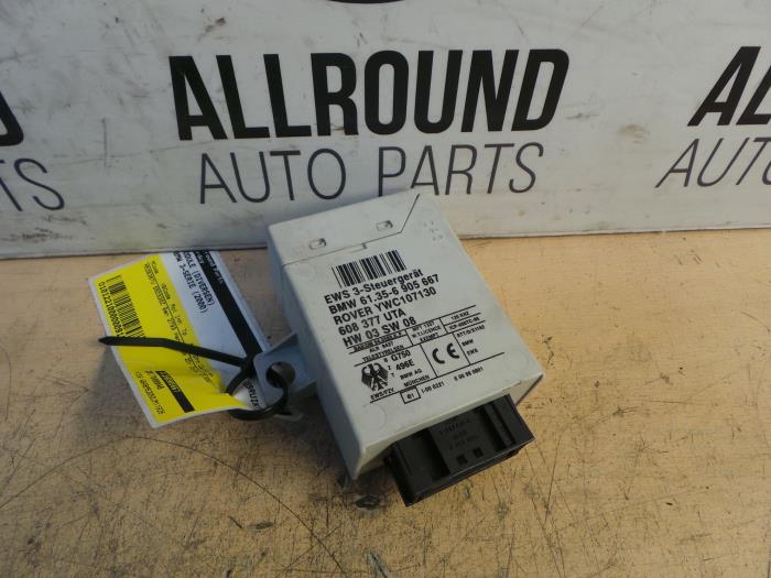Module (miscellaneous) from a BMW 3 serie (E46/2) 328 Ci 24V 2000
