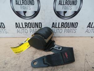Used Rear seatbelt, left Peugeot 206 CC (2D) 2.0 16V Price on request offered by AllroundCarParts
