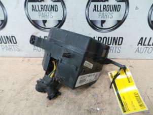 Used Fuse box Kia Picanto (BA) 1.0 12V Price on request offered by AllroundCarParts