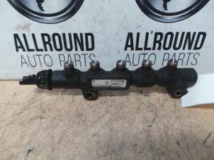 Used Fuel distributor Citroen Berlingo 1.6 HDI 16V 75 Price on request offered by AllroundCarParts