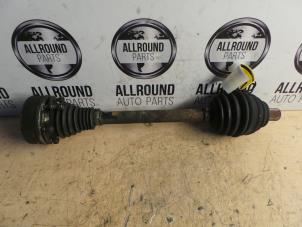 Used Front drive shaft, left Seat Altea (5P1) Price on request offered by AllroundCarParts