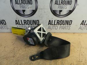 Used Rear seatbelt, left BMW 3 serie Touring (E91) 318i 16V Price on request offered by AllroundCarParts