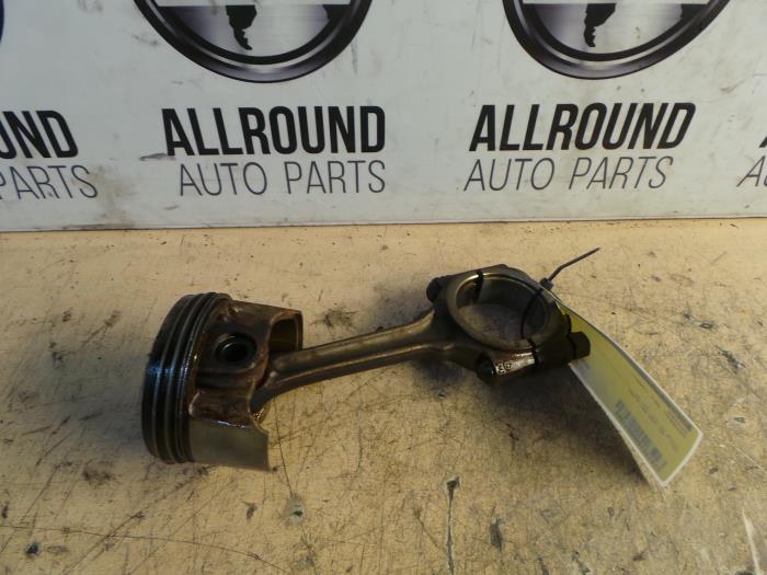 Used Piston Peugeot 207/207+ (WA/WC/WM) 1.4 16V Price on request offered by AllroundCarParts