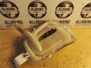 Used Front windscreen washer reservoir BMW 3 serie Touring (E46/3) 325i 24V Price on request offered by AllroundCarParts