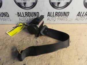 Used Rear seatbelt, left BMW 3 serie (E46/4) Price on request offered by AllroundCarParts