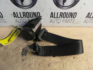 Used Rear seatbelt, right BMW 3 serie (E46/4) Price on request offered by AllroundCarParts