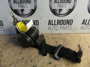 Used Rear seatbelt, left BMW 3 serie (E46/4) 320d 16V Price on request offered by AllroundCarParts
